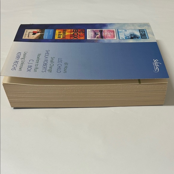 Select Editions Book Collection - Picture 5 of 8